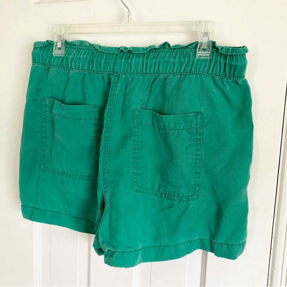 LOFT Smocked Lyocell Green Pocket Shorts, Women’s Size Medium Resortwear